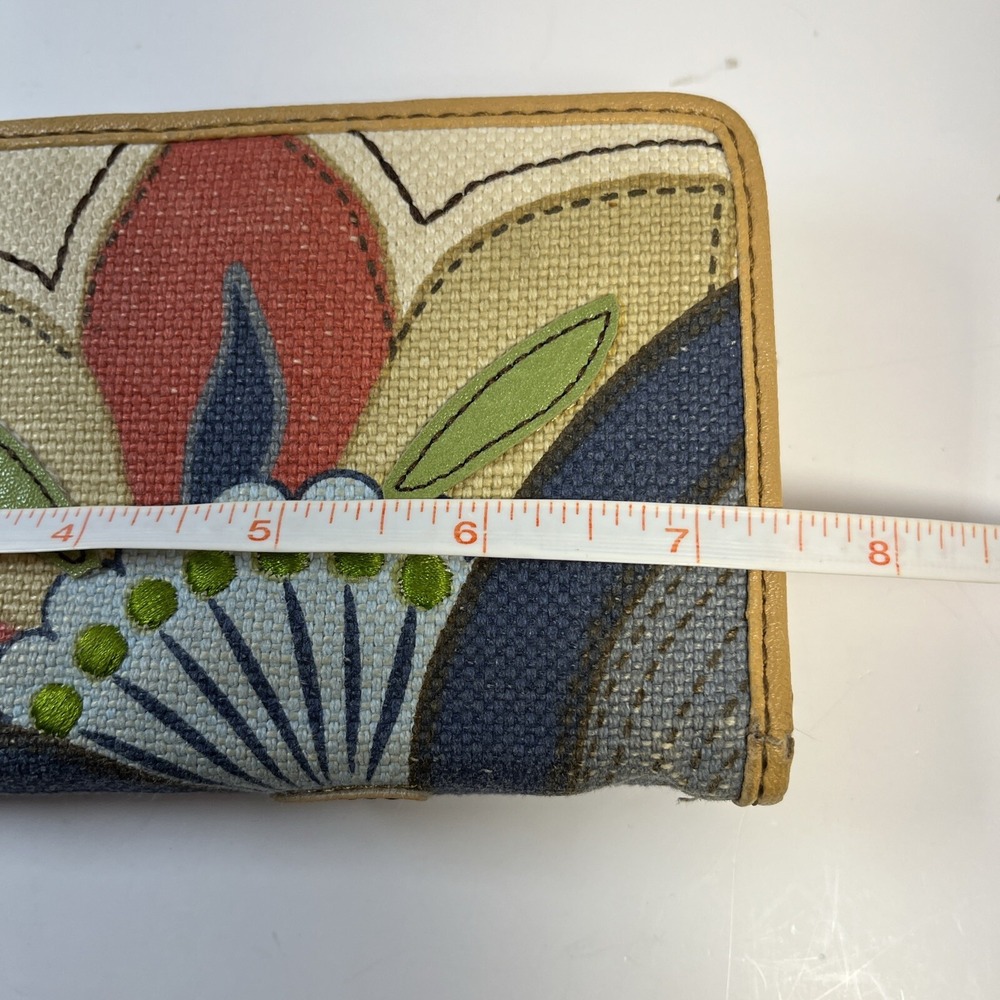 Relic Colorful Floral Canvas Wallet Zip Vegan Leather Marley 7.5 X 4 - Picture 12 of 13